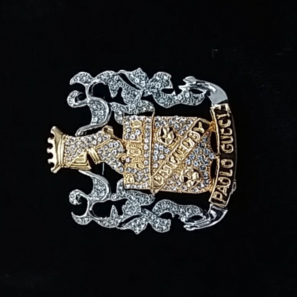 Pin/brooch